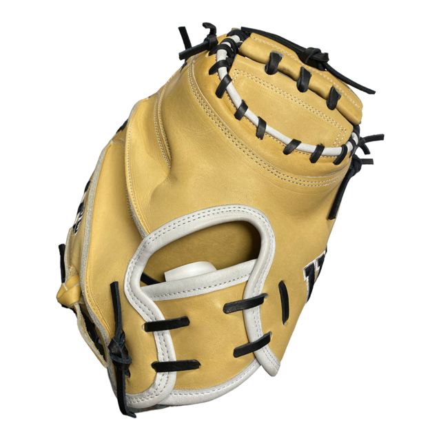Wilson A2000 Pro Stock Catchers Mitt