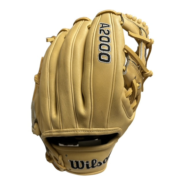 Wilson A2000 Pro Stock Model 1975 11.75" Baseball Glove