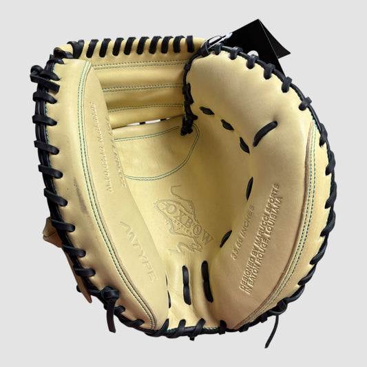 Marucci Oxbow Series Catchers Mitt